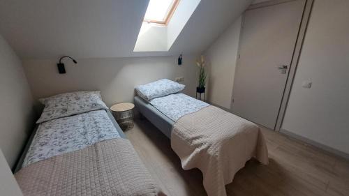 Double or Twin Room with Shower