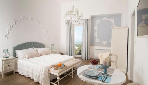 Deluxe Double Room with Balcony and Sea View