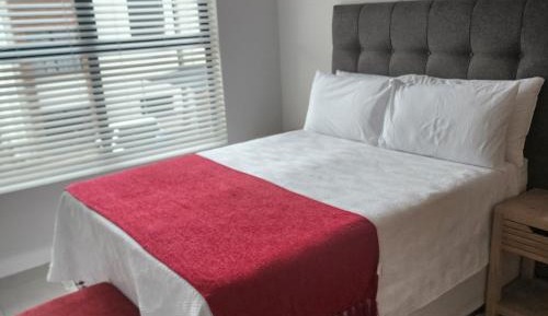 Three-Bedroom Apartment with Balcony