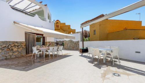 Four-Bedroom Holiday Home