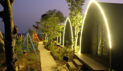 One-Bedroom Bungalow