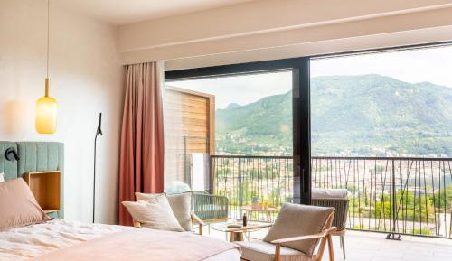 Superior Double Room with Lake View