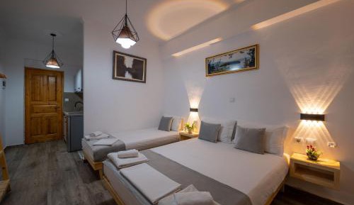 Classic Triple Room