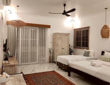 Superior Double or Twin Room with Terrace