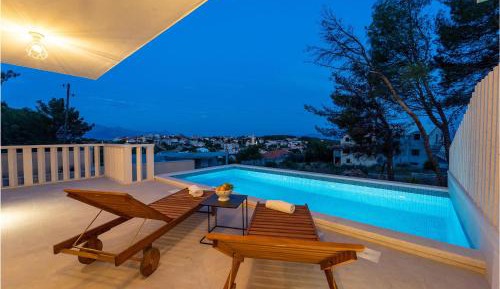 Three-Bedroom Holiday Home 
