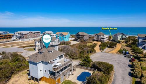 Five-Bedroom Holiday Home