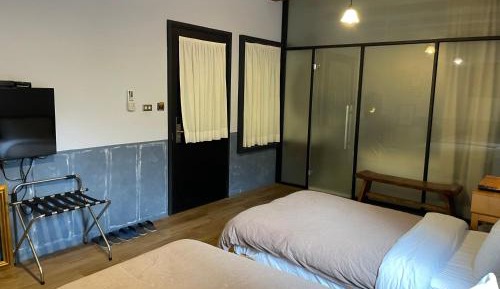 Triple Room with Bath