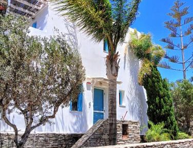 Villa with Sea View