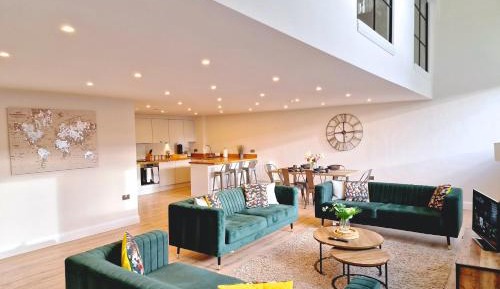Three-Bedroom Apartment