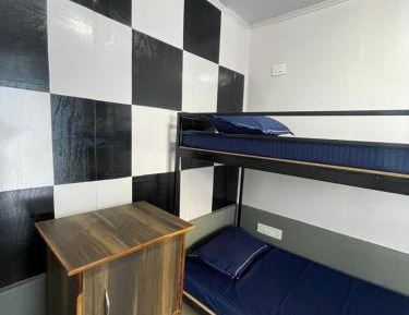Mixed Dormitory Room