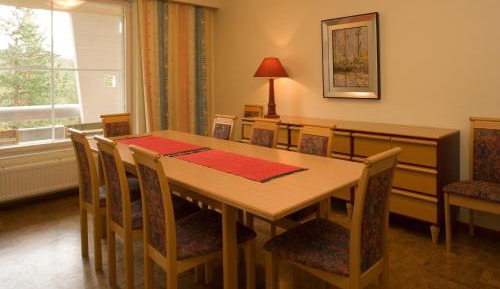 5 Bedroom Apartment