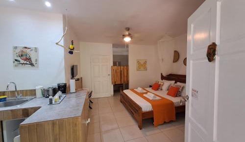 Double Room with Private Bathroom