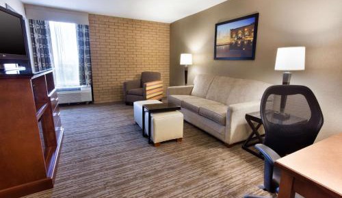 King Suite with Sofa Bed