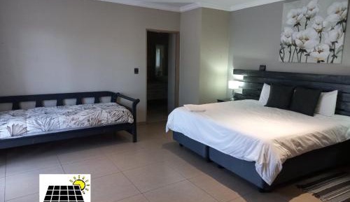 Business King Room