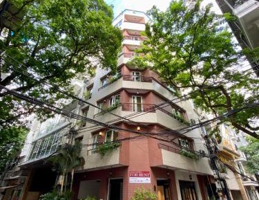 Studio Apartment with Queen Bed