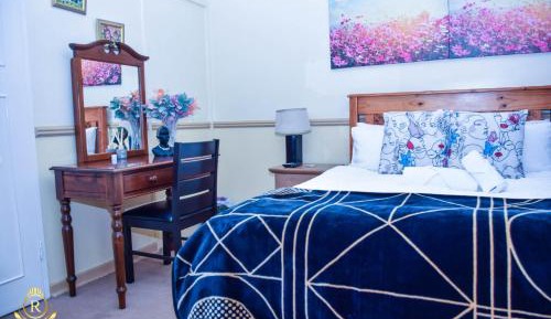 Queen Room