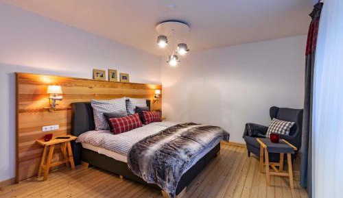 Superior One-Bedroom Apartment