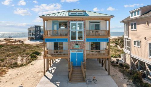 Six-Bedroom House