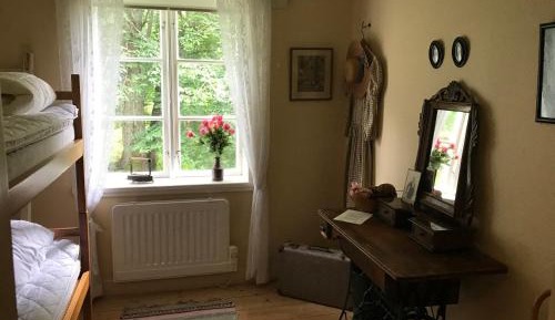 Small Twin Room