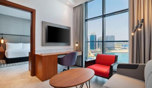 Executive Suite with Soluna Beach Club Access