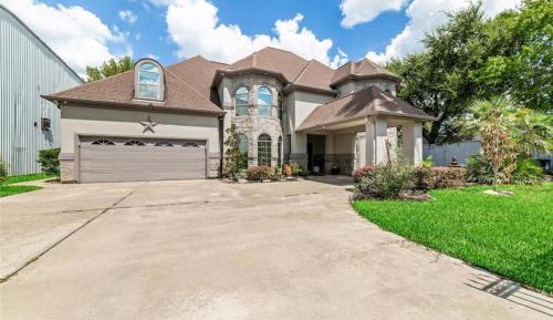 Eight-Bedroom House