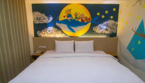 One King Room with Shower