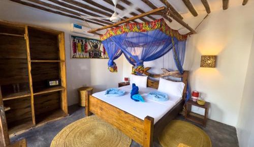 Double Room with Pool View