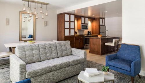 Two-Bedroom Townhouse