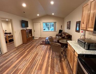 One-Bedroom House