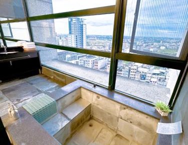 Superior Twin Room with City View