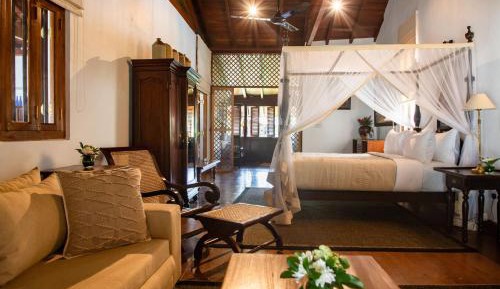Premium Family Suite with Courtyard View & Sitting Area - Complimentary Evening Tea Service & Snacks, Early Check-in & Late Check-out (on availability) 