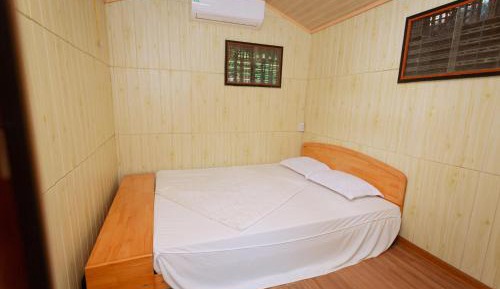 Double Room with Shared Bathroom