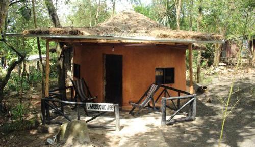 Deluxe Double Room (1 adult + 1 child)