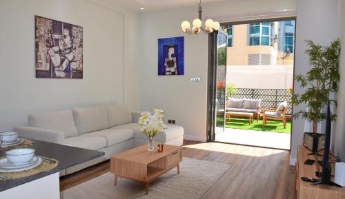 One-Bedroom Apartment