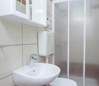 One-Bedroom Apartment (3 Adults)
