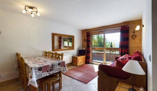 Apartment (6 Adults)
