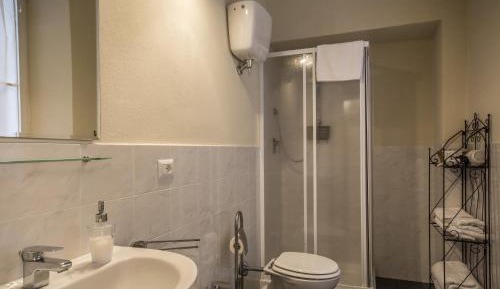 Double Room with Private External Bathroom