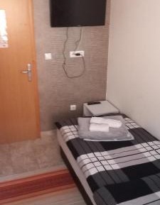 Single Room with Private Bathroom