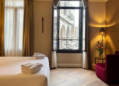 Deluxe Room with San Marco Square View