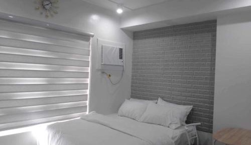 Studio with Sea View