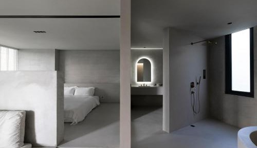 Large Double Room