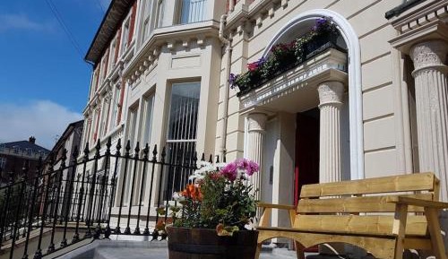 Triple Room with Shared Bathroom