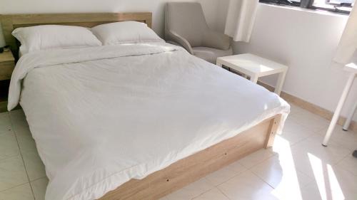 Double Room with Shared Bathroom