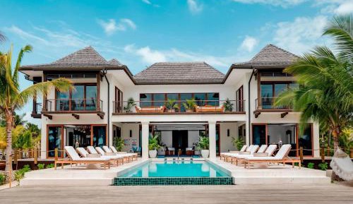 Seven-Bedroom House