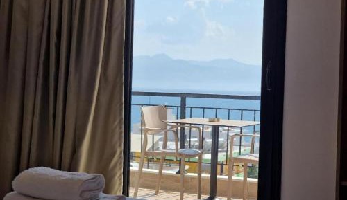 Double Room with Balcony and Sea View