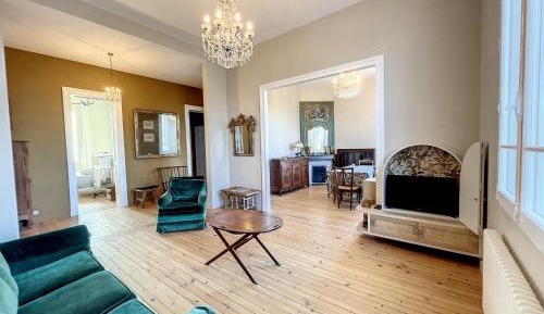 Apartment (6 Adults)