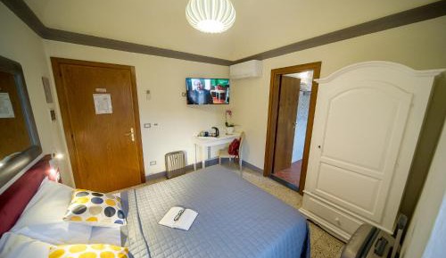 Superior Single Room