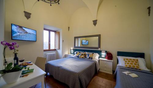 Comfort Triple Room