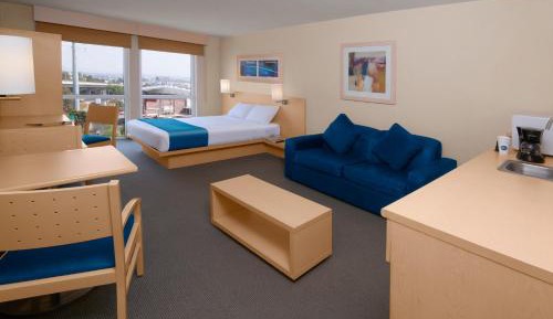 Queen Suite with Sofa Bed