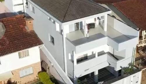 Seven-Bedroom House